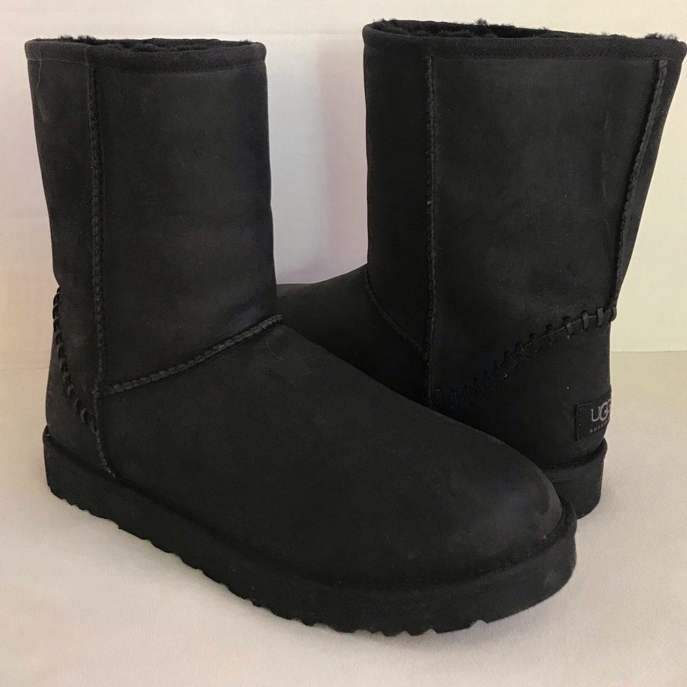 UGG Classic Short Deco leather Boots Black men’s 9 (=wms 11) New